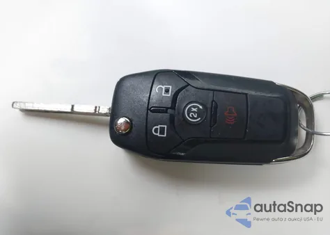 2024 Ford Maverick Xlt z USA, uszkodzony, nr VIN 3FTTW8C91RRB34145